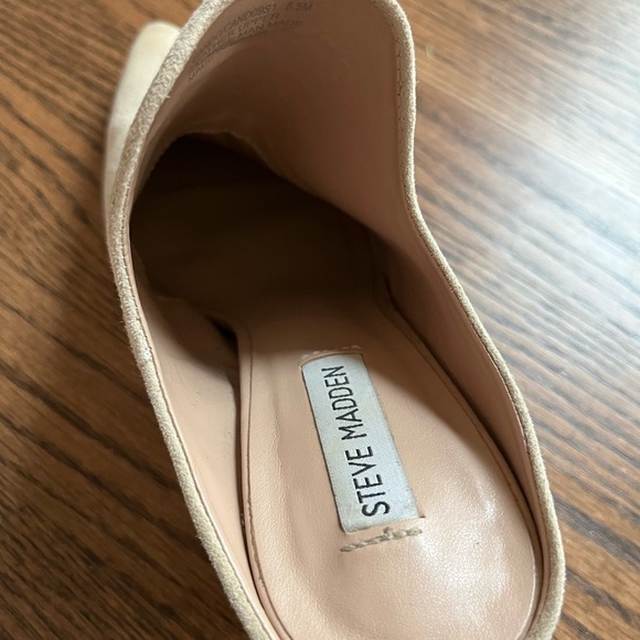 Steve Madden slip ons - Picture 5 of 5